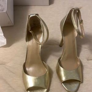 Ann Taylor Gold Lucille Leather Peeptoe Sandals